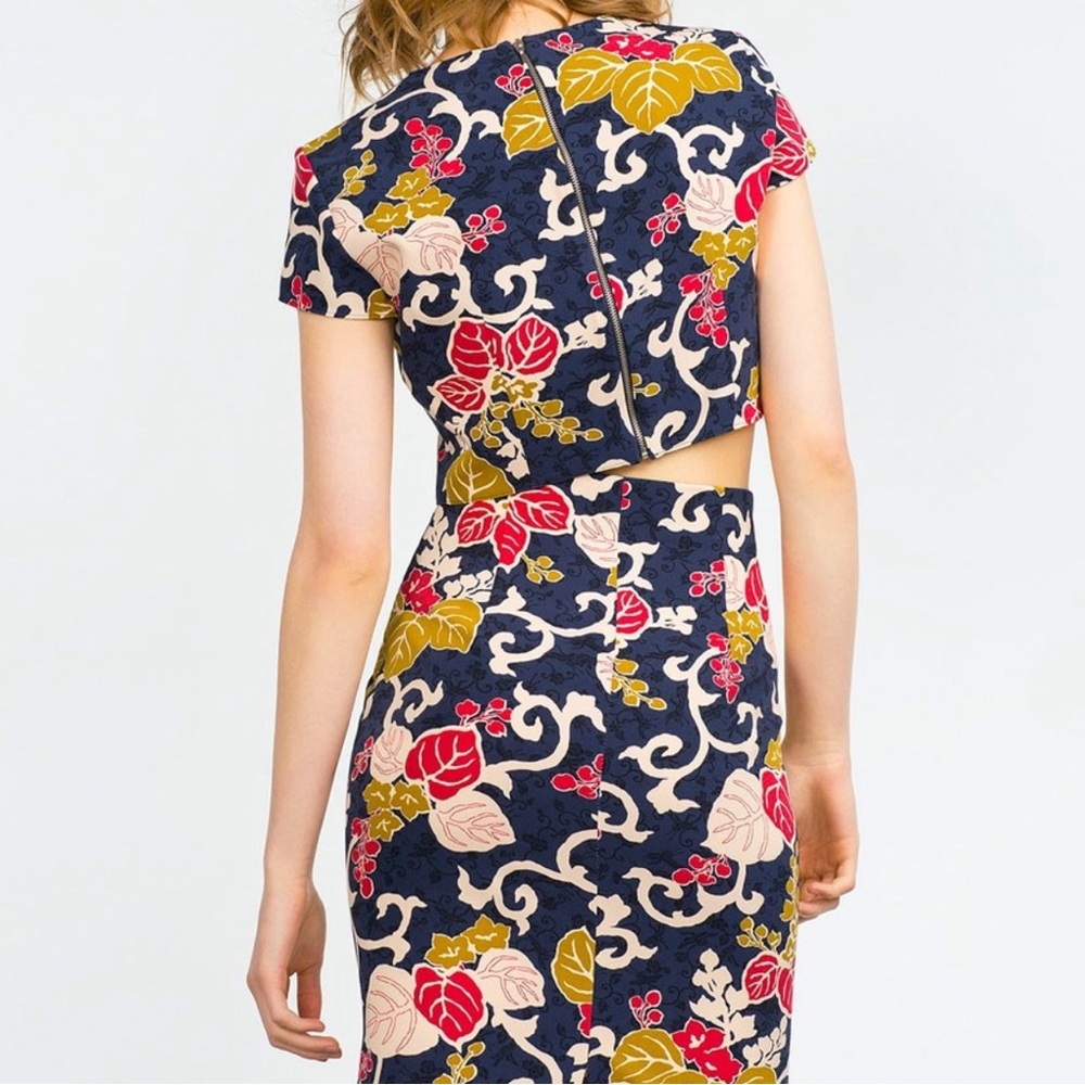 Zara Basic Two-Piece Floral Set: High-Waist Pencil Midi Skirt and Back-Zip Top S